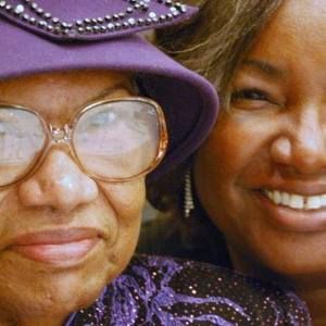 Meet your Posher, Joyce